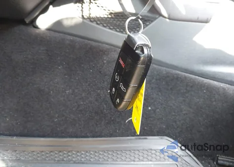 2016 Dodge Challenger R/T z USA, uszkodzony, nr VIN 2C3CDZBT6GH136494